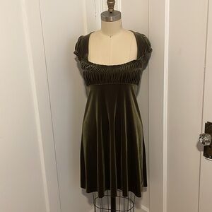 S/P Free People fall/ holiday forest green velvet dress.
